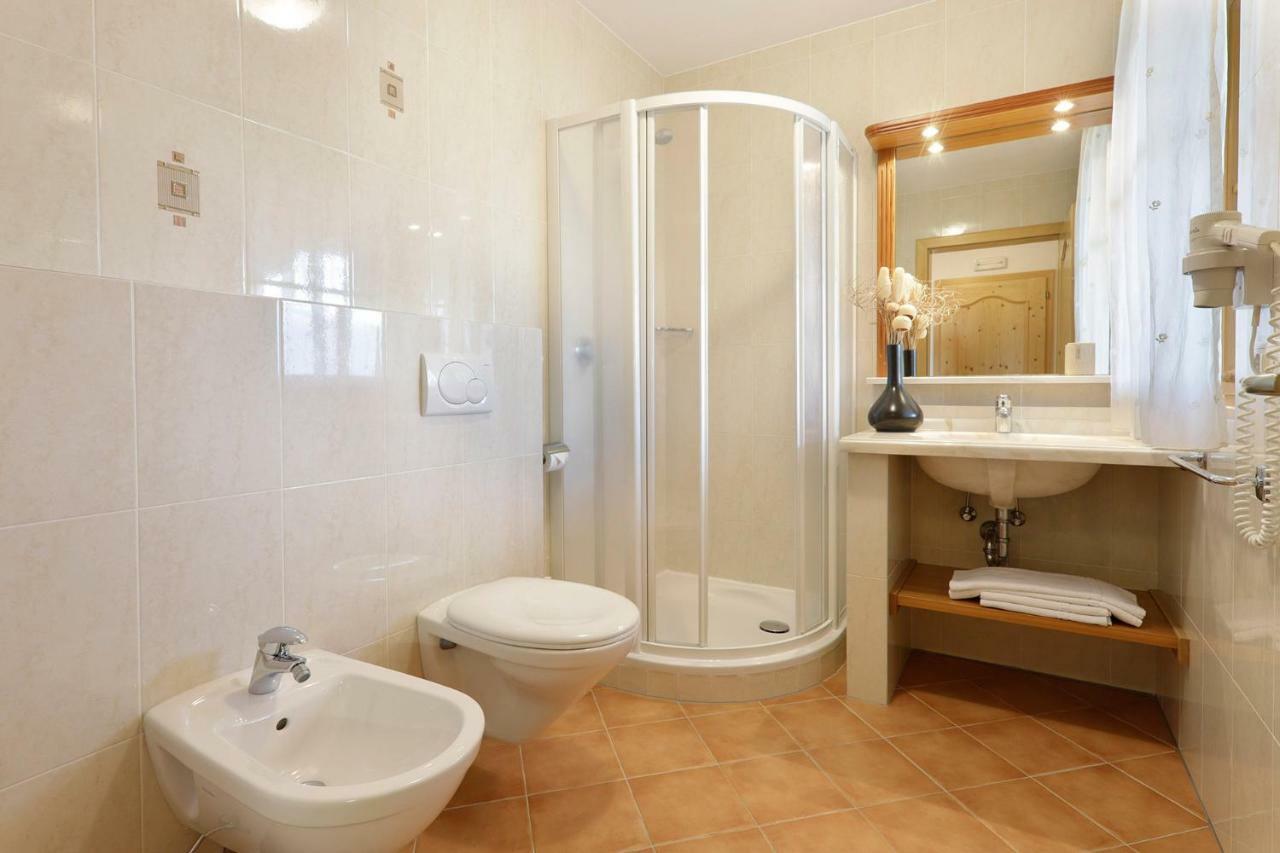 Appartement Nestlhof à Racines Extérieur photo